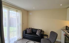 Cosy Self Contained Space Near Dublin Airport